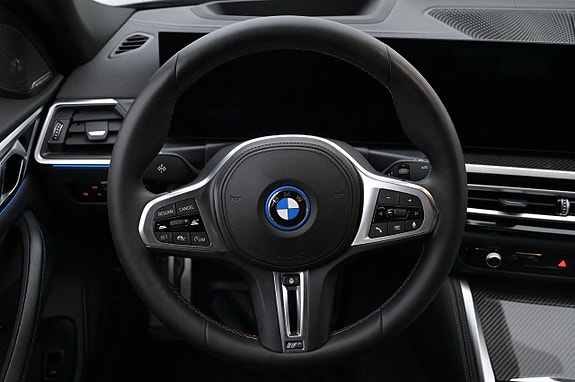 BMW i4 7 of 27