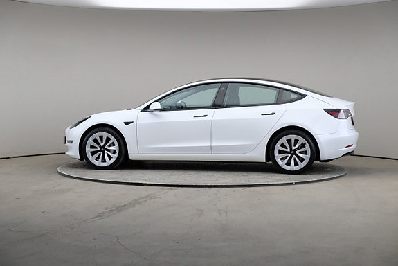 Tesla Model 3 4 of 26