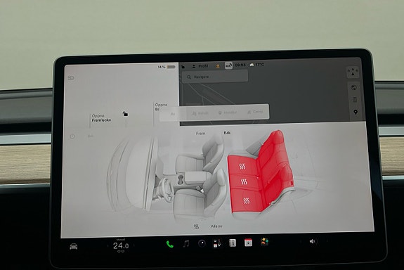 Tesla Model 3 20 of 26