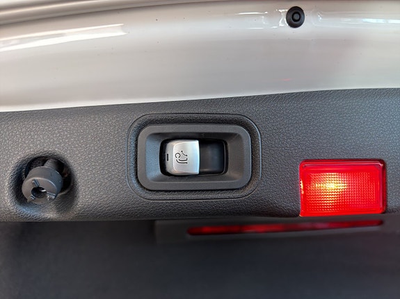Mercedes-Benz E220 d 22 of 24