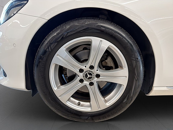 Mercedes-Benz E220 d 8 of 24