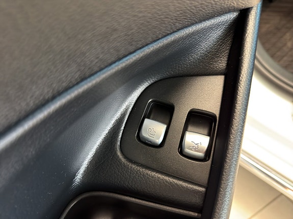 Mercedes-Benz E220 d 23 of 24