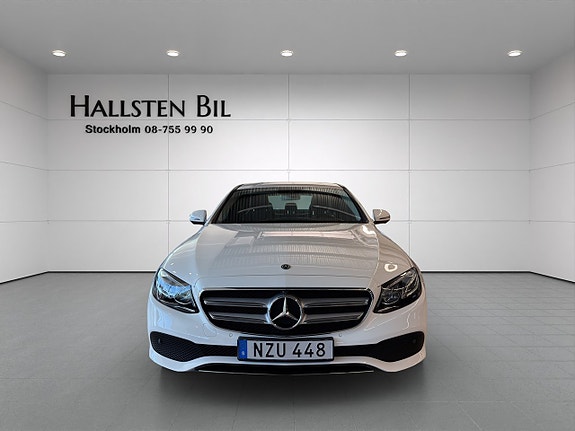 Mercedes-Benz E220 d 3 of 24
