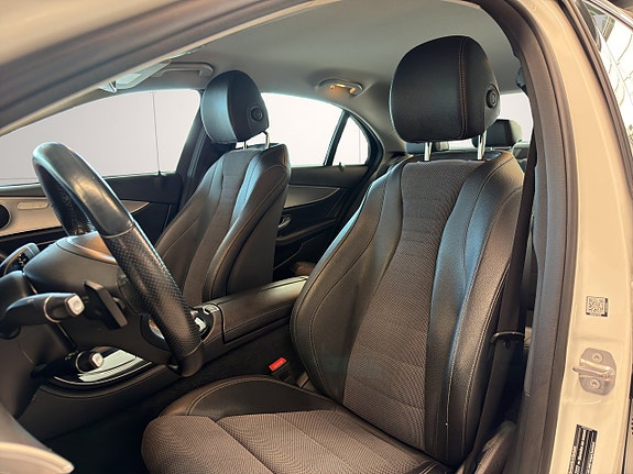 Mercedes-Benz E220 d 10 of 24