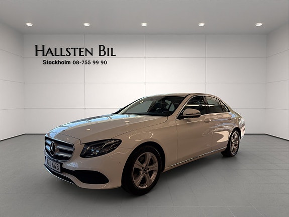 Mercedes-Benz E220 d 2 of 24
