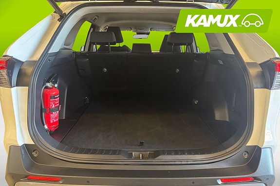 Toyota RAV4 16 of 23