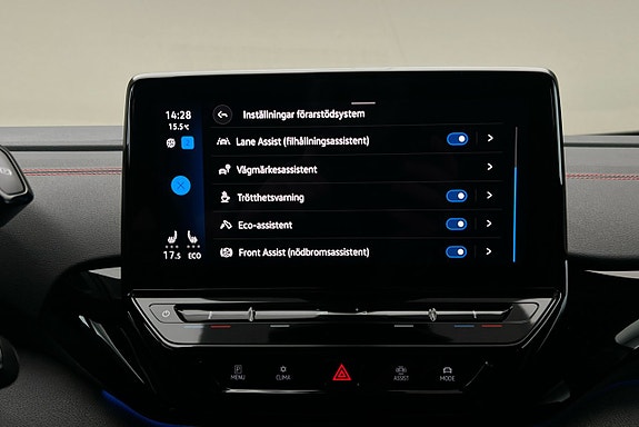 Volkswagen ID.4 GTX 21 of 24
