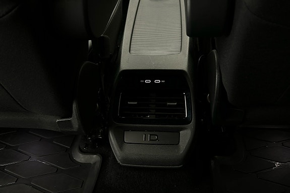 Volkswagen ID.4 GTX 18 of 24