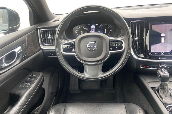 Volvo V60 11 of 21