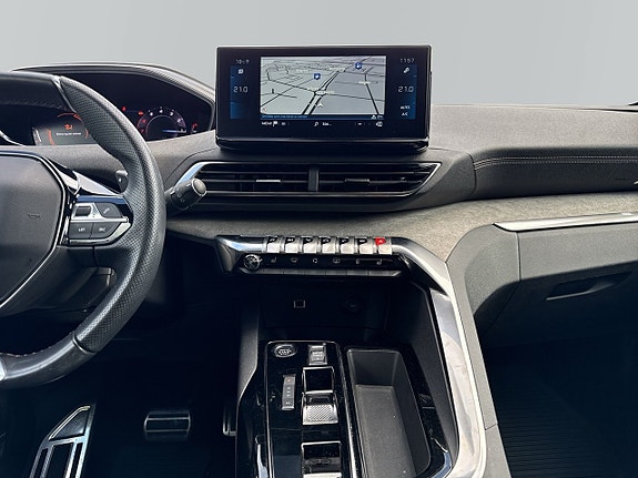 Peugeot 3008 12 of 15