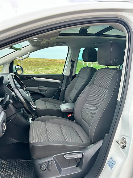 Volkswagen Sharan 8 of 18