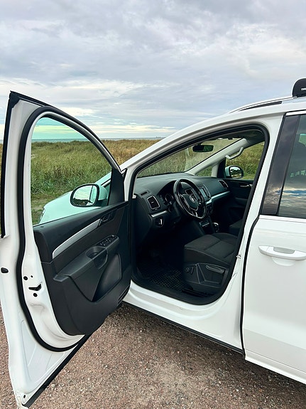 Volkswagen Sharan 7 of 18