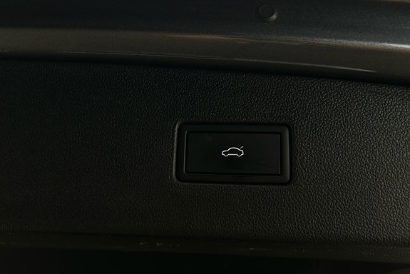 Volkswagen Tiguan Allspace 15 of 27
