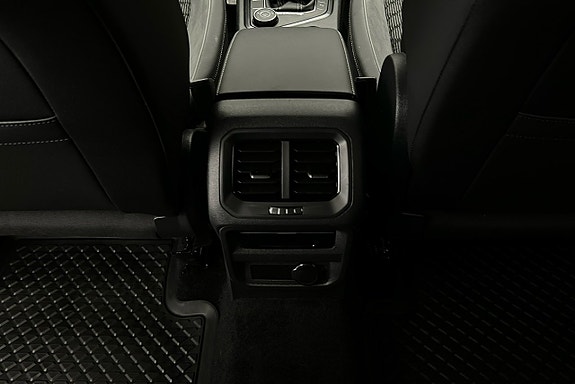 Volkswagen Tiguan Allspace 20 of 27
