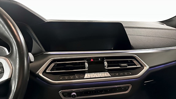 BMW X6 12 of 12