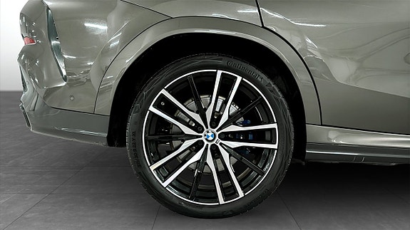 BMW X6 9 of 12