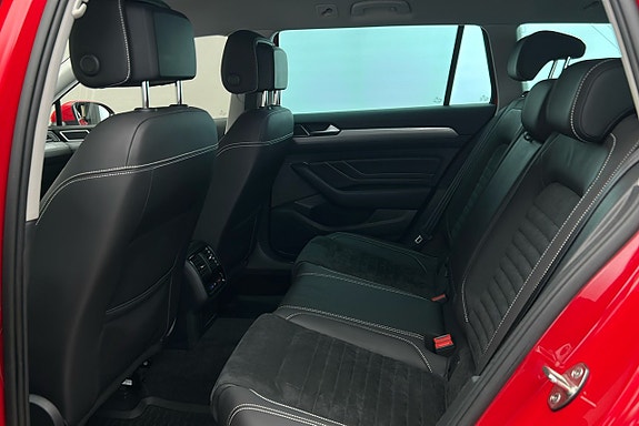 Volkswagen Passat 13 of 27