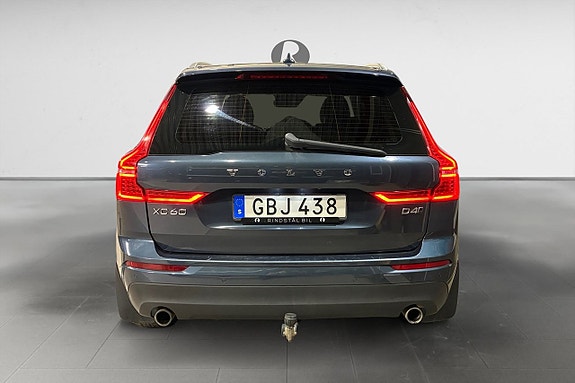 Volvo XC60 6 of 17
