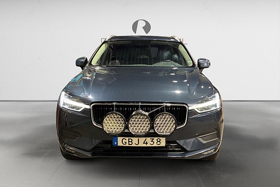 Volvo XC60 10 of 17