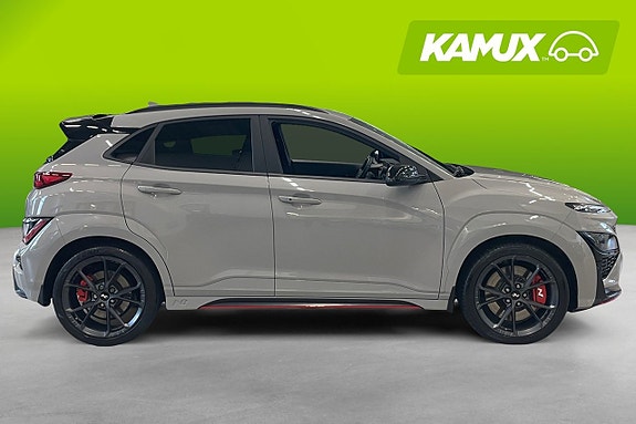 Hyundai Kona 2 of 26