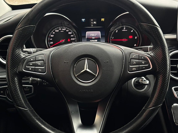 Mercedes-Benz C220 d 12 of 30