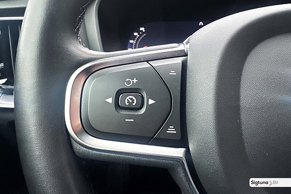 Volvo V60 19 of 30