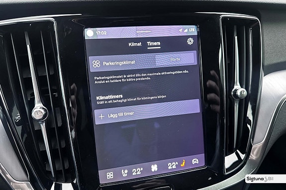 Volvo V60 25 of 30