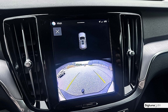 Volvo V60 23 of 30