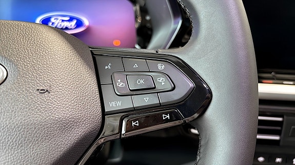 Ford Connect Tourneo 11 of 15