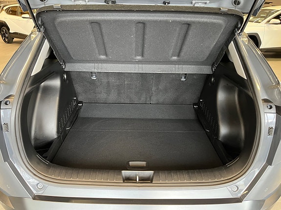 Hyundai Kona 8 of 21