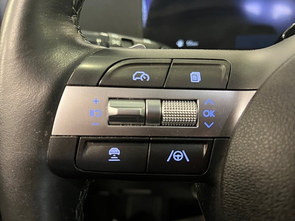 Hyundai Kona 12 of 21