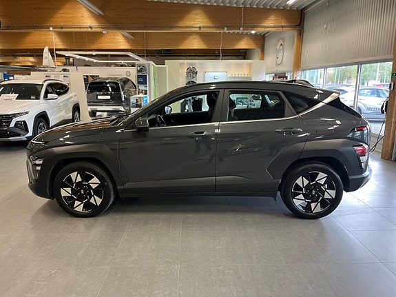 Hyundai Kona 2 of 21