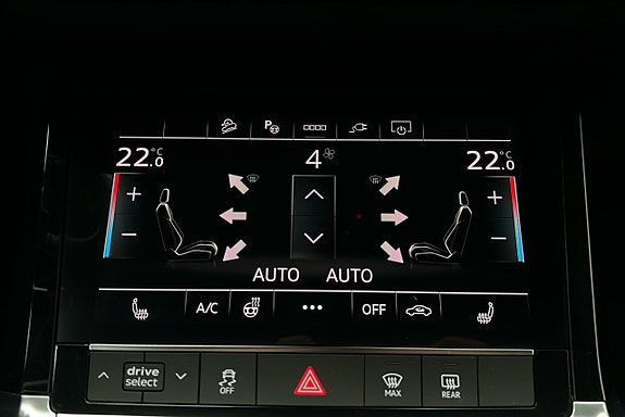 Audi e-tron 19 of 26