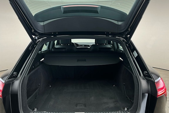 Audi e-tron 14 of 26