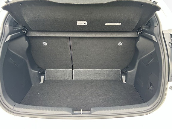 Toyota Yaris 10 of 10