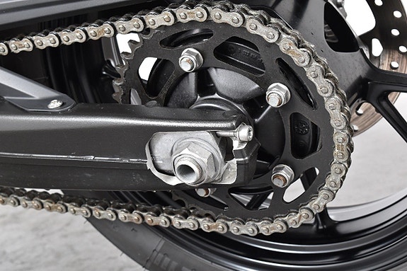 BMW F 750 GS ABS Triple Black Nyservad 11 of 18