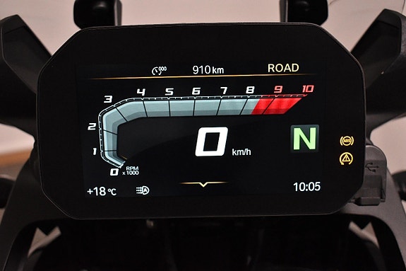 BMW F 750 GS ABS Triple Black Nyservad 7 of 18