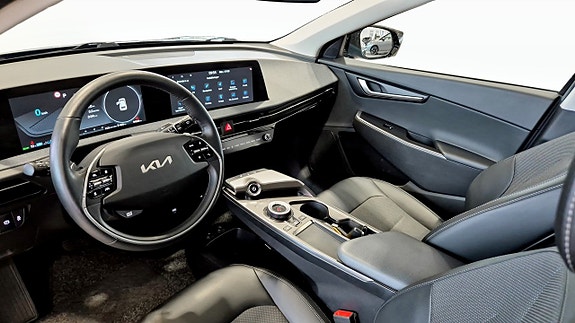 Kia EV6 9 of 12