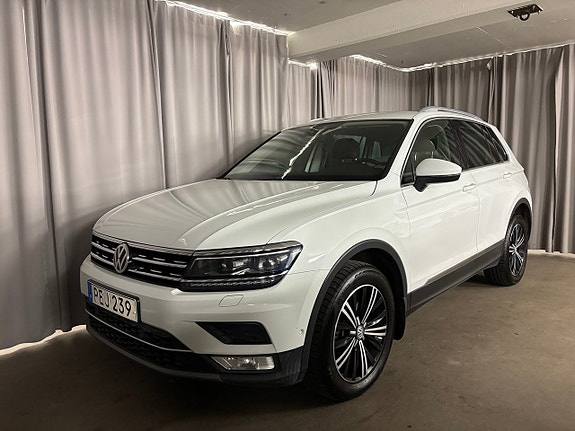 Volkswagen Tiguan 2 of 19