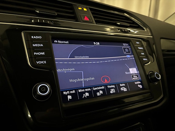 Volkswagen Tiguan 18 of 19