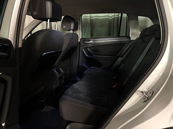Volkswagen Tiguan 8 of 19
