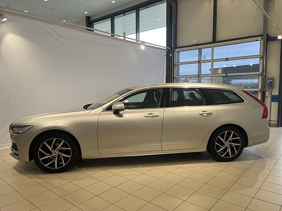 Volvo V90 4 of 12