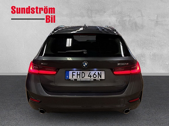 BMW 330e 6 of 25