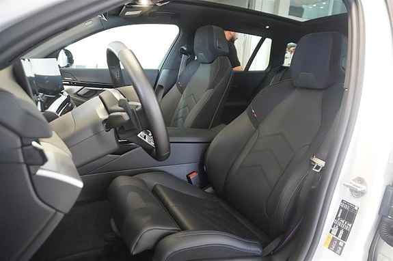 BMW 530e 10 of 26
