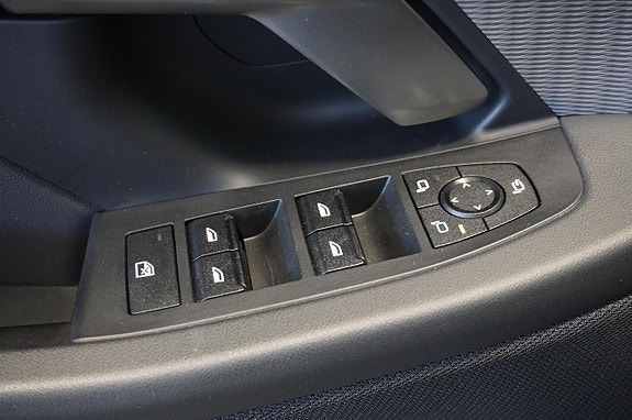 BMW 530e 14 of 26