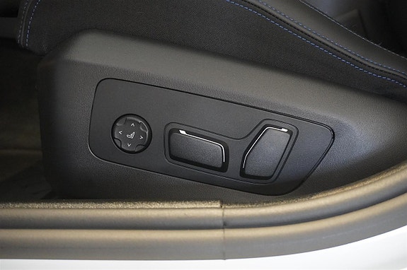 BMW 530e 11 of 26