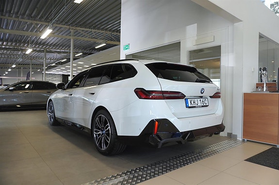 BMW 530e 4 of 26