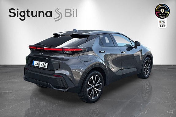 Toyota C-HR 5 of 26