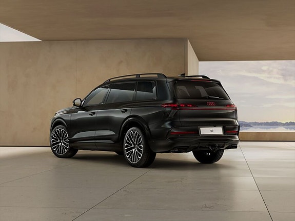 Audi Q9 3 of 11