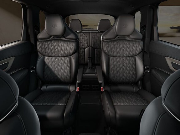 Audi Q9 10 of 11